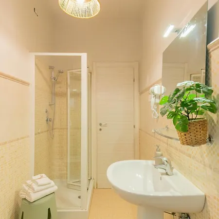 Dafne Wonderful With Terrace Апартаменты *